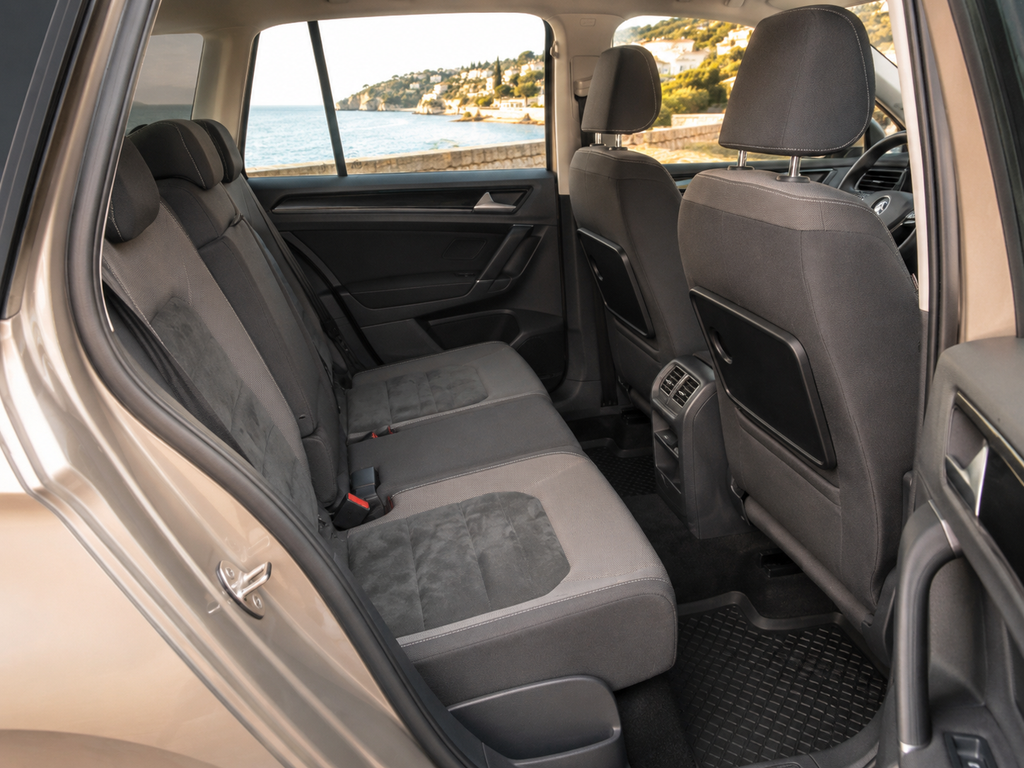 VW Sportsvan 2.0 TDI Automatic