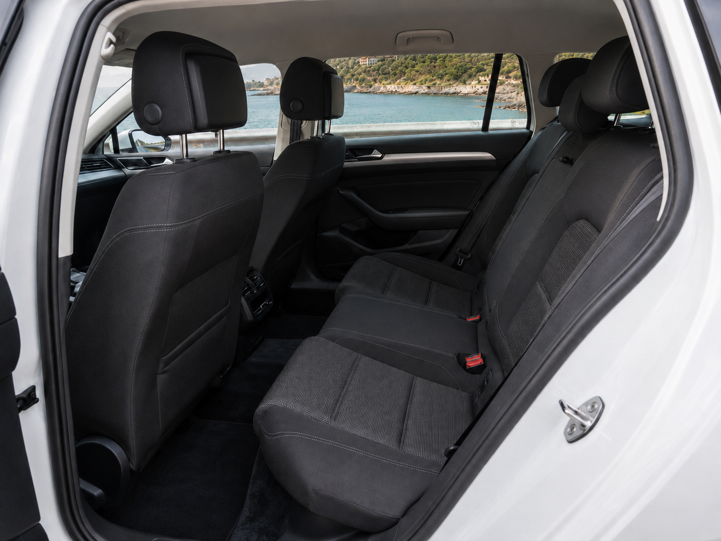 VW Passat 8 2.0 TDI Variant Automatic